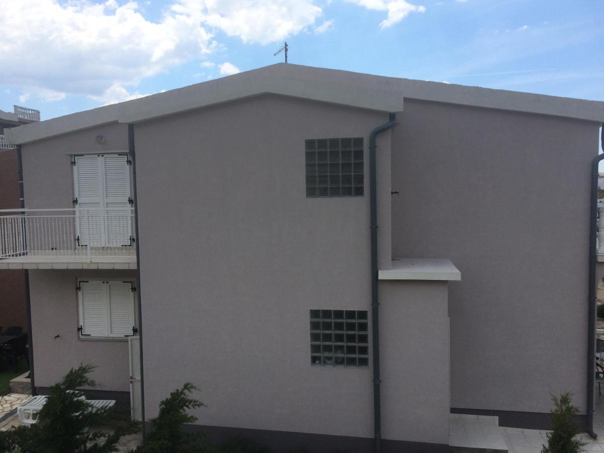 Apartment เซซาริซา ภายนอก รูปภาพ
